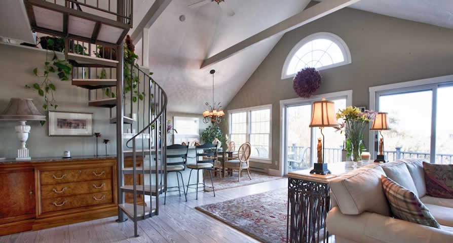 Spacious Living Room
